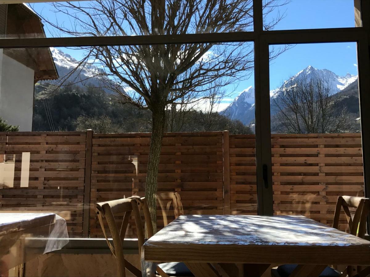 Appartement tt confort au cœur des montagnes avec vue sur les montagnes wifi Luz-Saint-Sauveur Extérieur photo